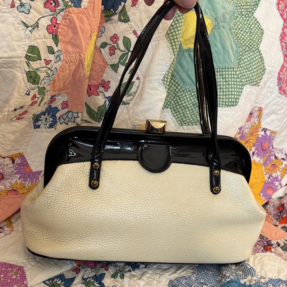 Vintage 1960’s Roger Van S. Black and Cream Handbag